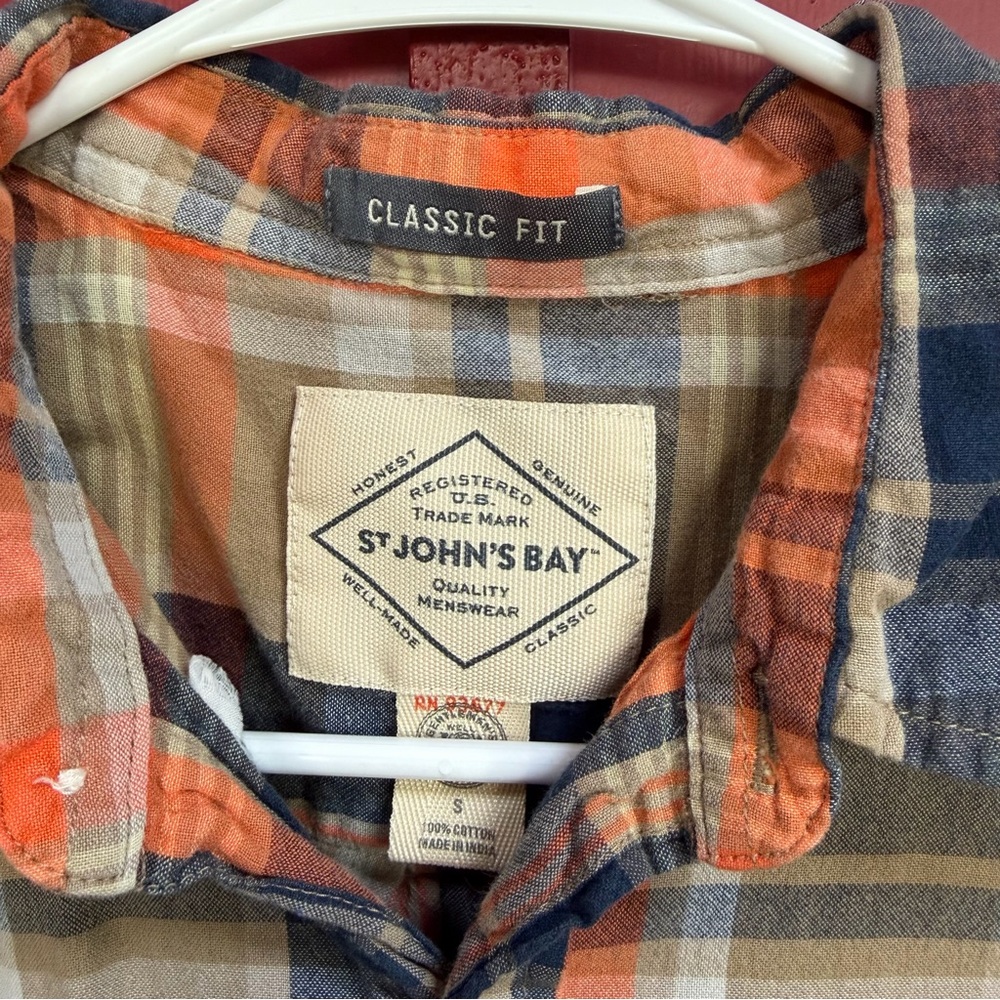 Orange Plaid Button Down! The color is 🔥 - Picture 2 of 9